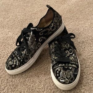 Like New Karl Lagerfeld Embellished Size 6